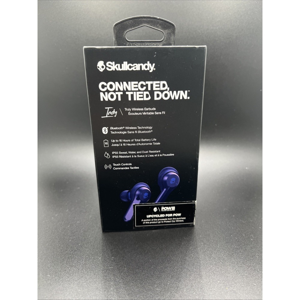 Skullcandy‎ Bluetooth Earbuds. "Stay Connected Not Tied Down" In Box With Acc